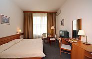 Hotel Platanus in Boedapest - superior tweepersoonskamer - goedkoop hotel vlakbij Nepliget (Volkspark)