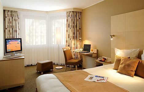 Elegante en ruime tweepersoonskamer in de binnenstad van Boedapest - viersterren Hotel Mercure Boedapest Korona